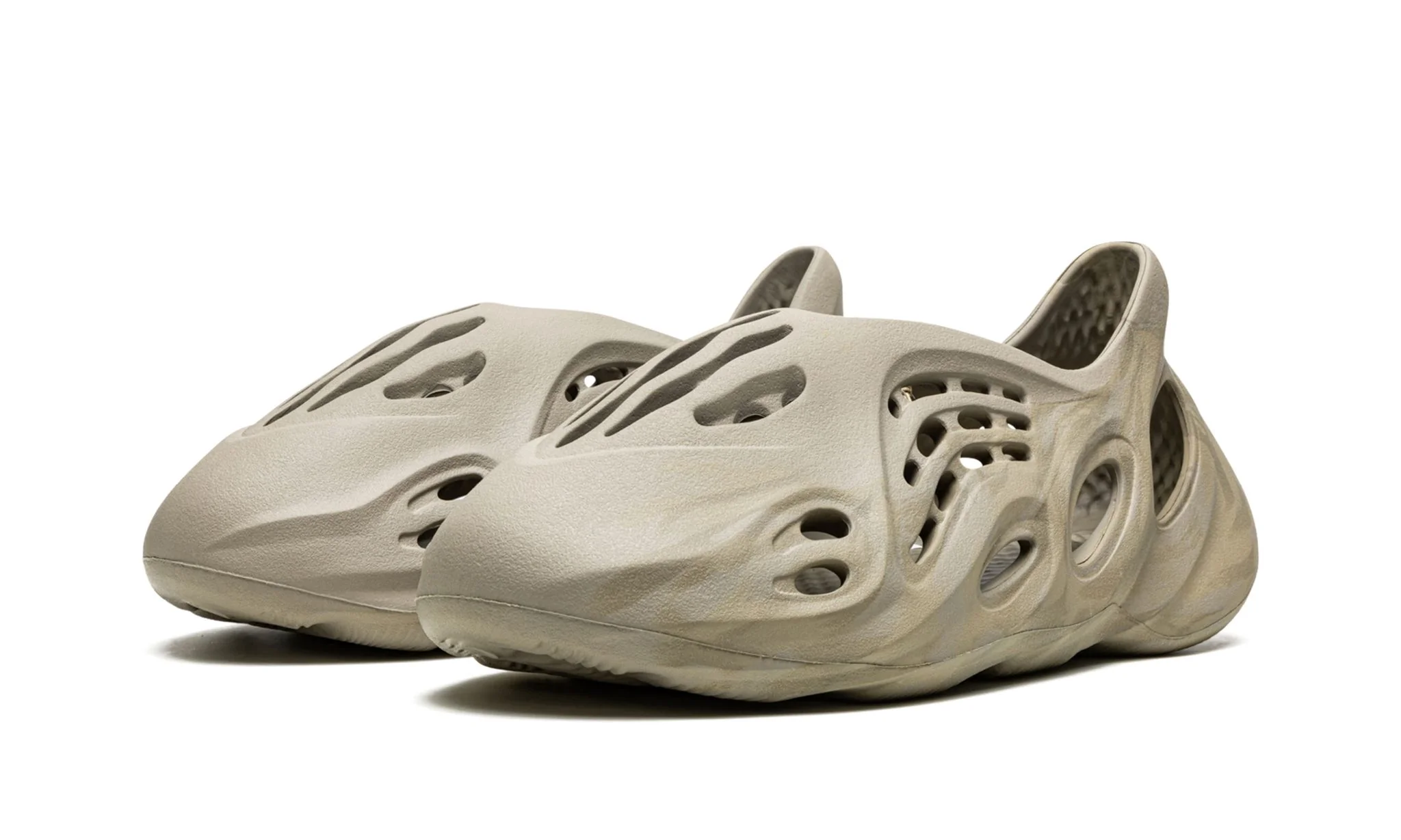 adidas Yeezy Foam RNNR Stone Sage - Image 2