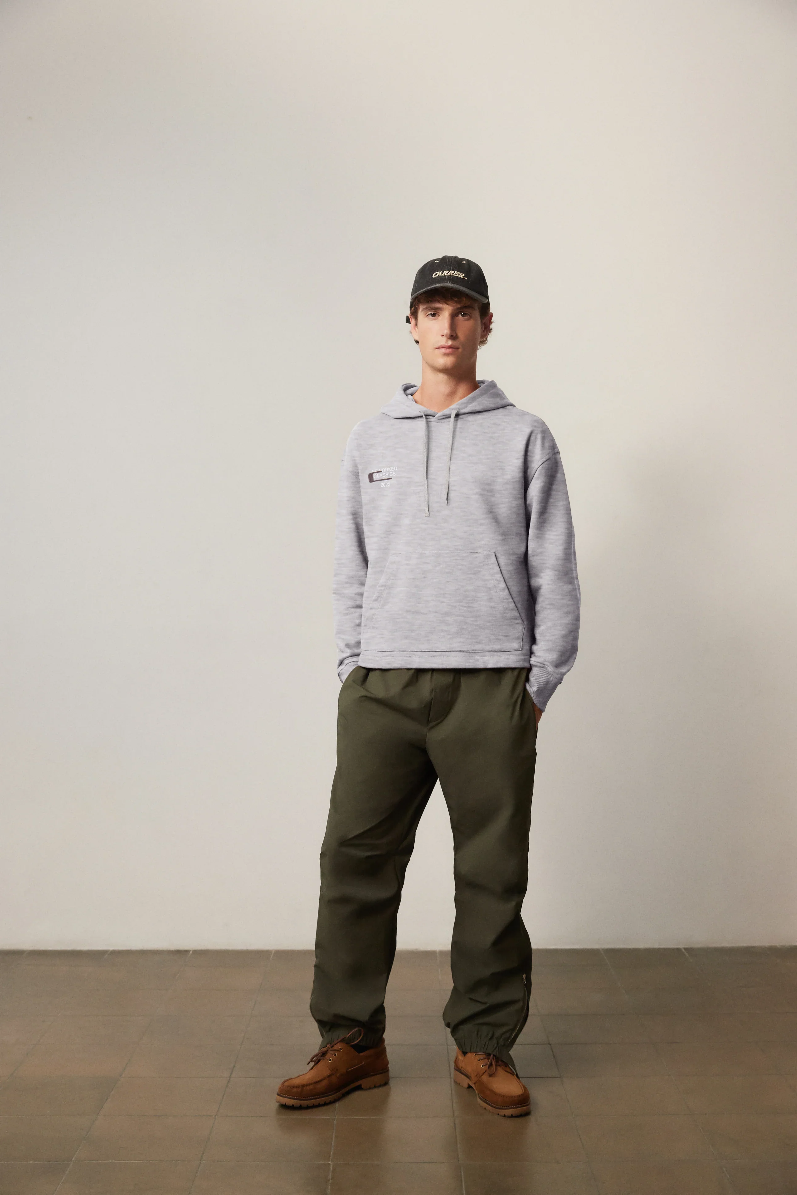Carrer Angel Hoodie in Grey - Image 4