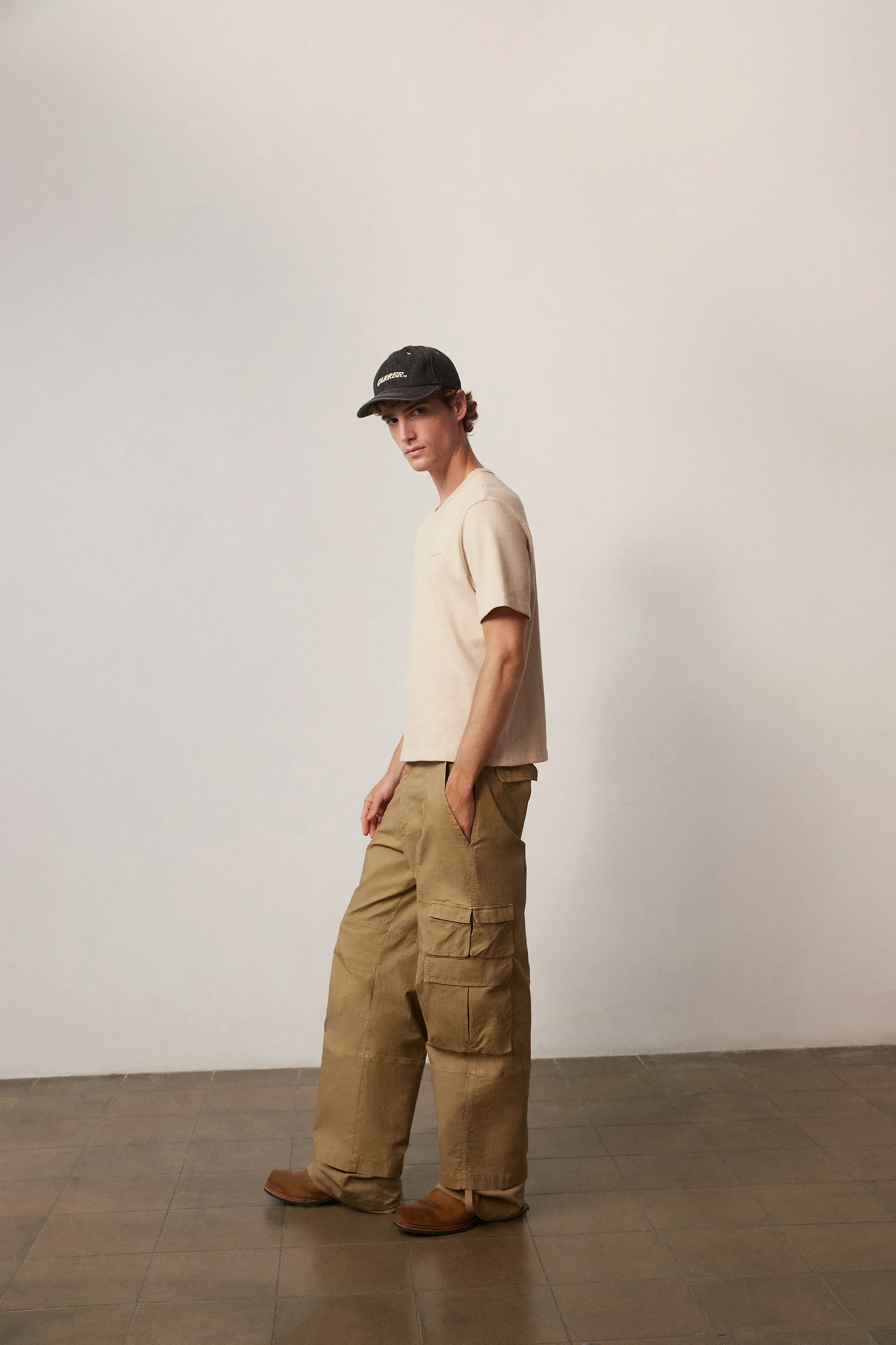 Carrer Cruz Rib T-Shirt in Beige Melange - Image 6