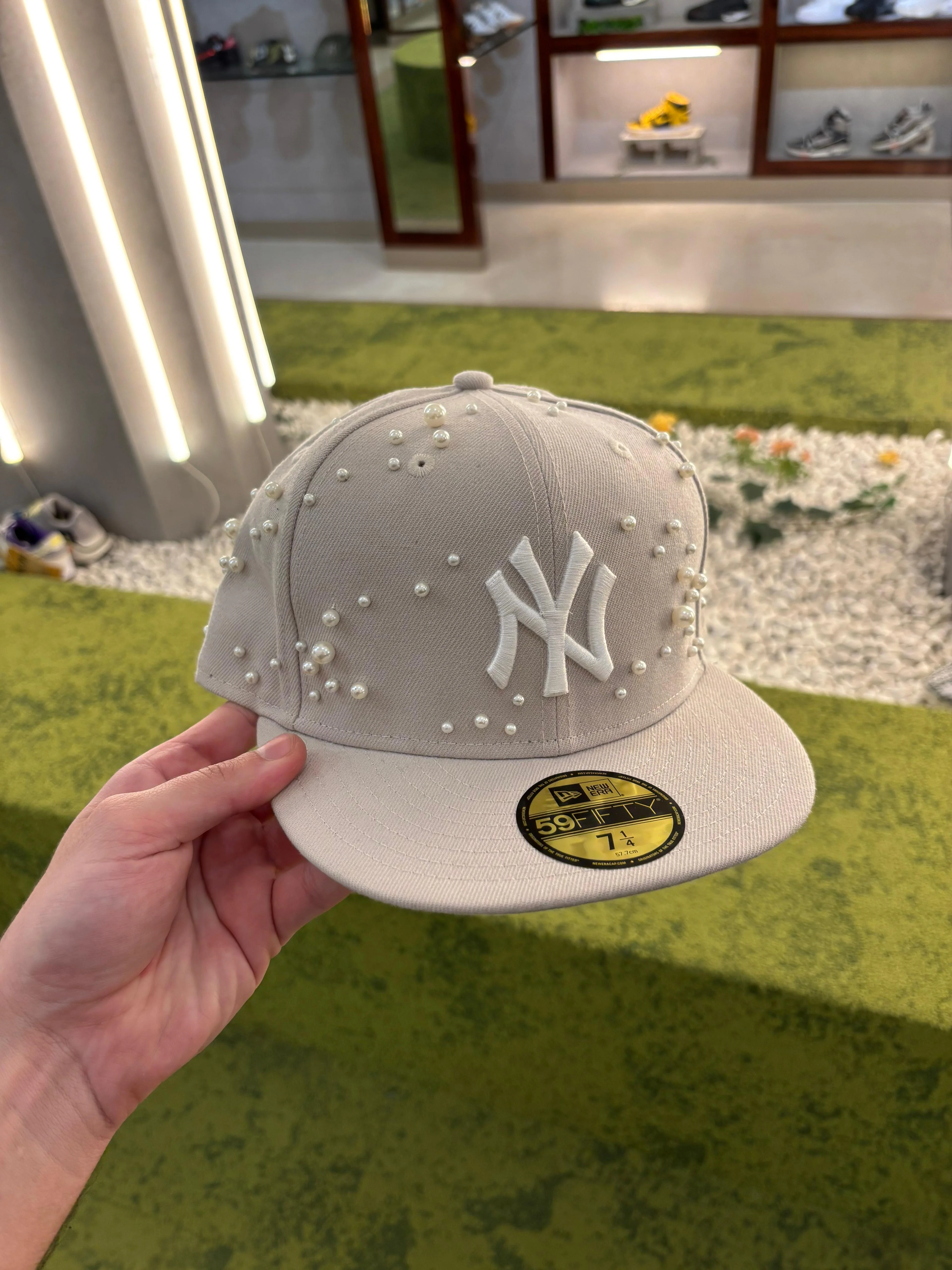 New York Yankees League Essential Stone 59FIFTY Fitted Cap by MBS Studio - Image 4