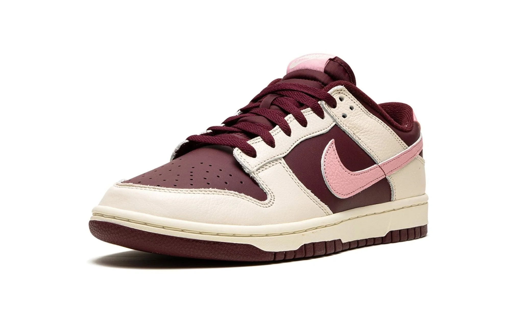 Nike Dunk Low Retro PRM Valentine's Day (2023) - Image 4
