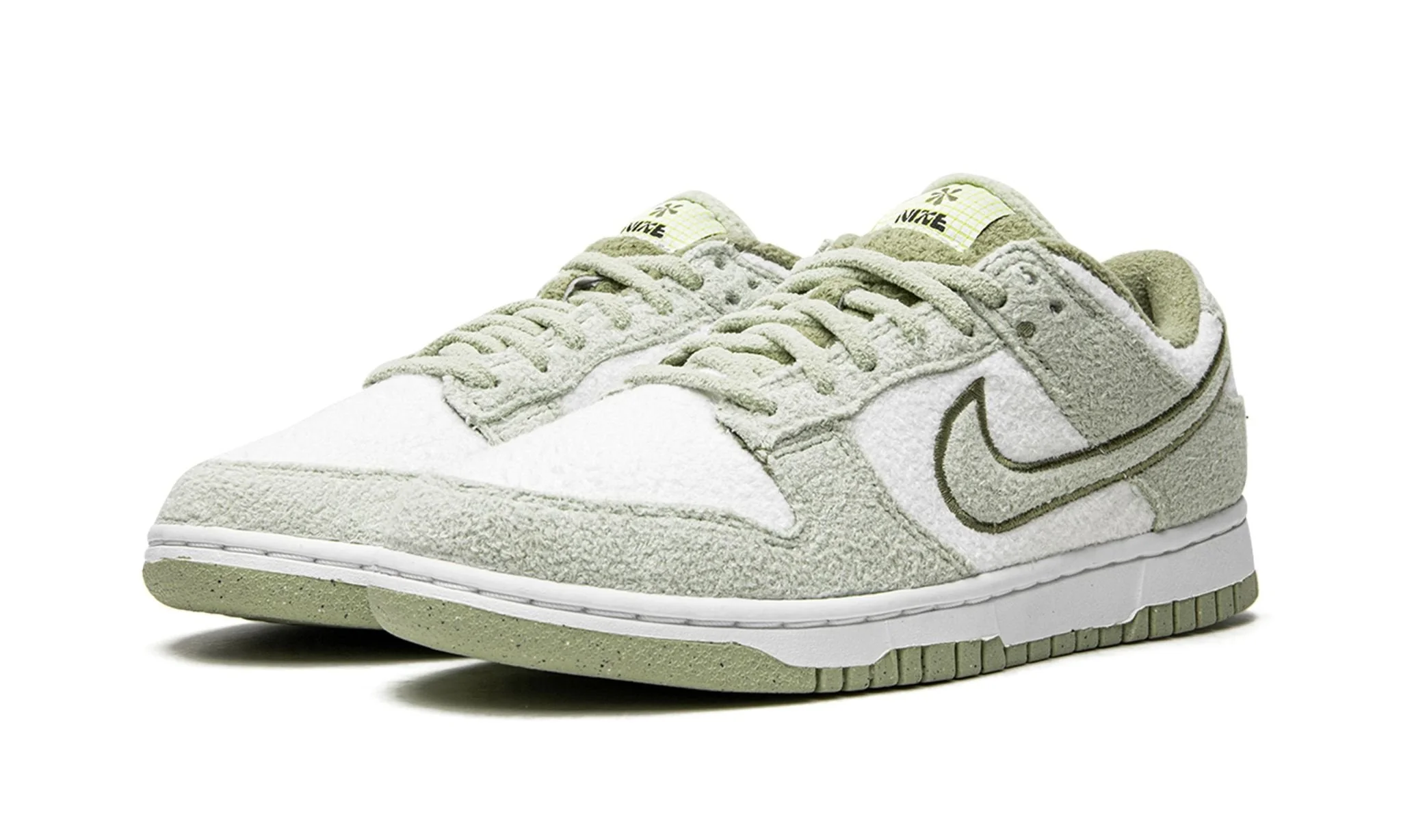 Nike Dunk Low SE Fleece Pack Honeydew (W) - Image 2