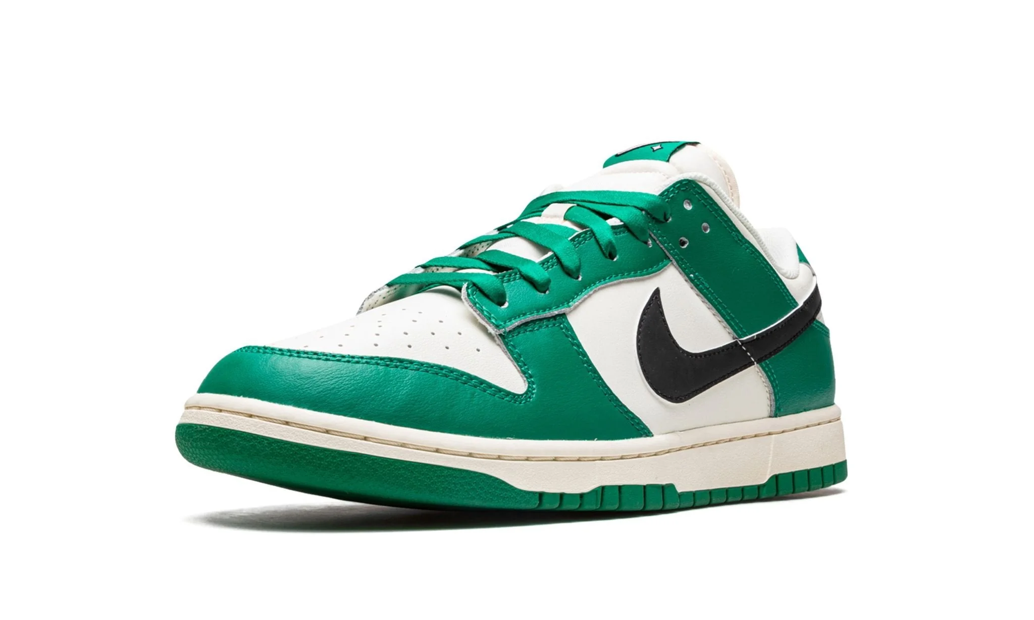 Nike Dunk Low SE Lottery Pack Malachite Green - Image 4