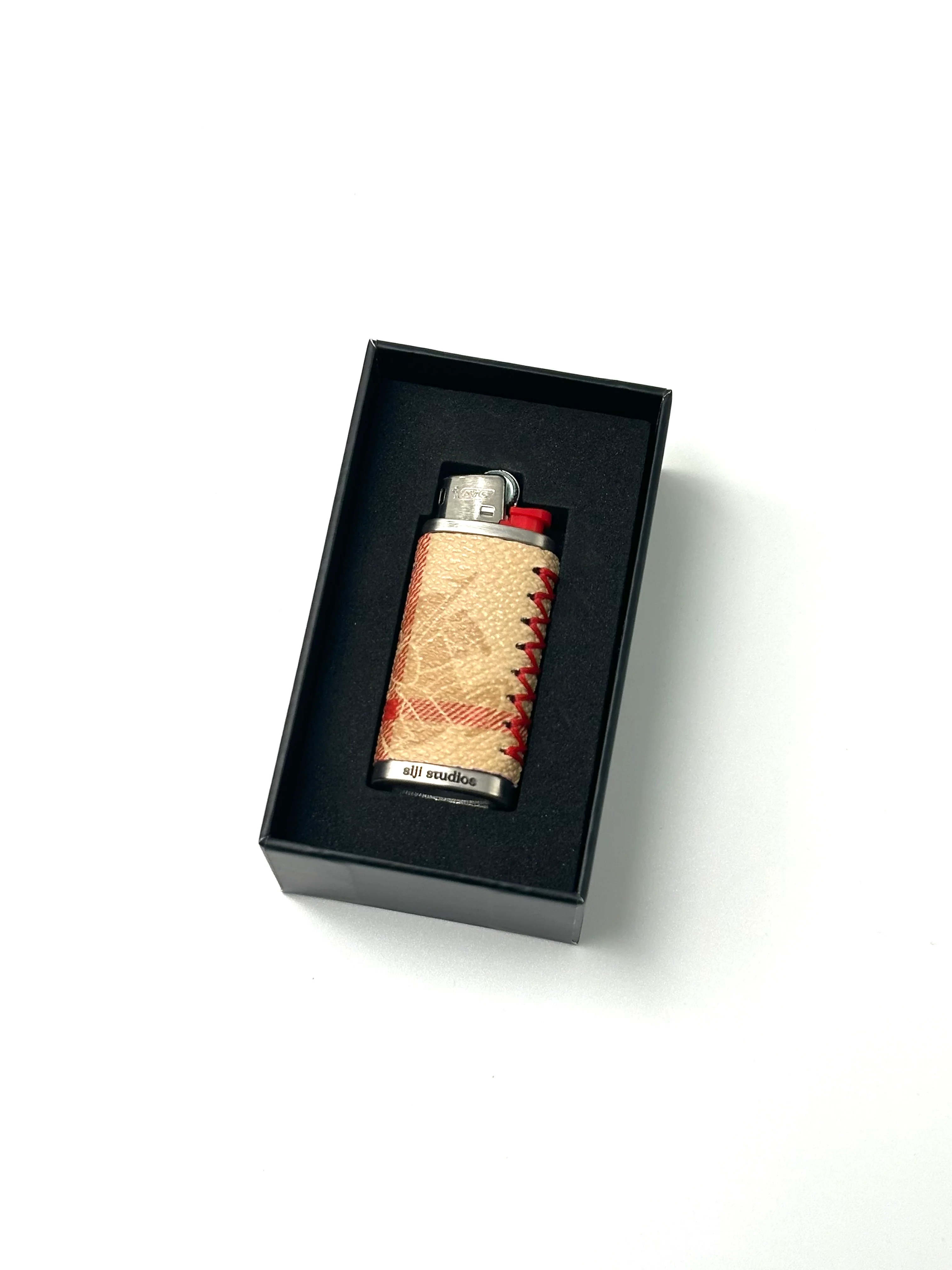 SIJI Custom Lighter Burberry - Image 2