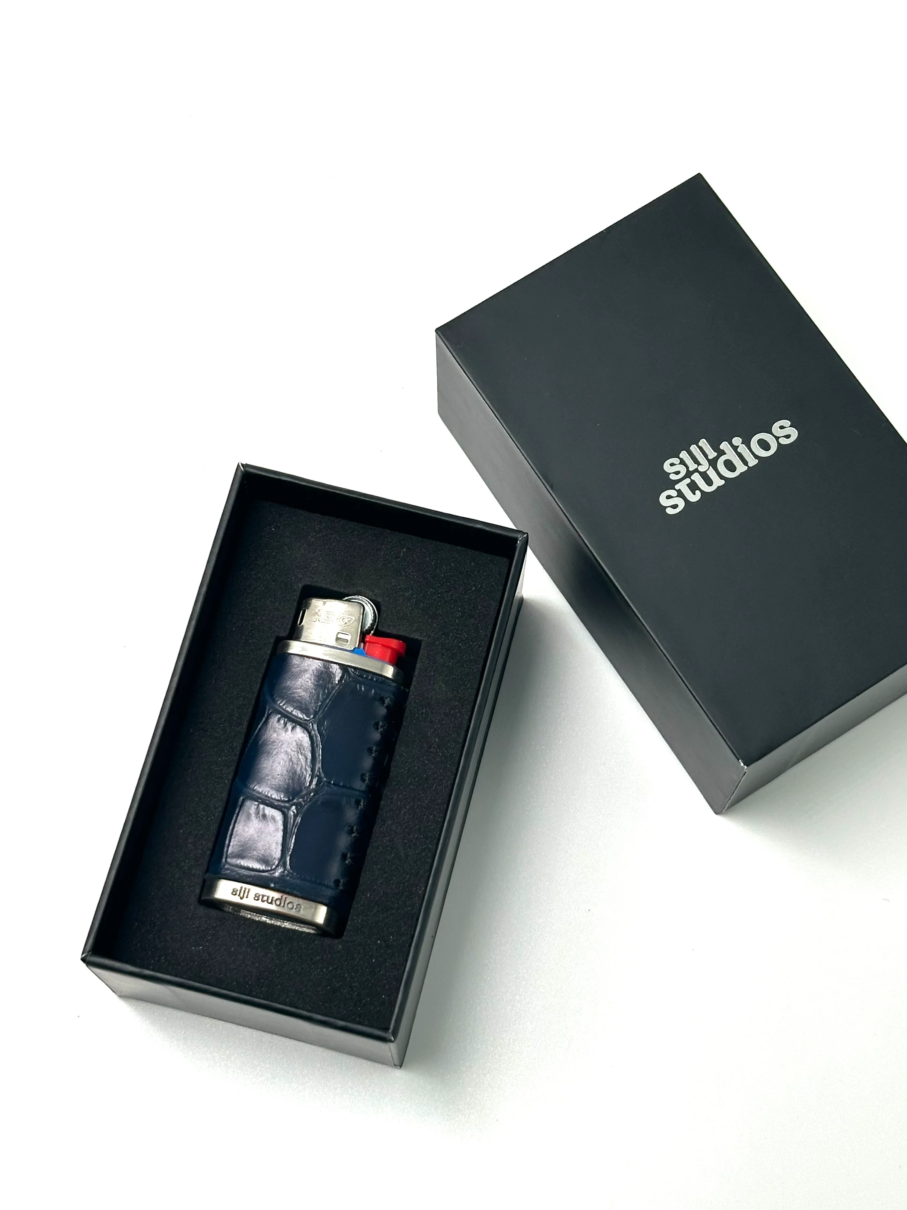 SIJI Custom Lighter Crocodile Blue Leather
