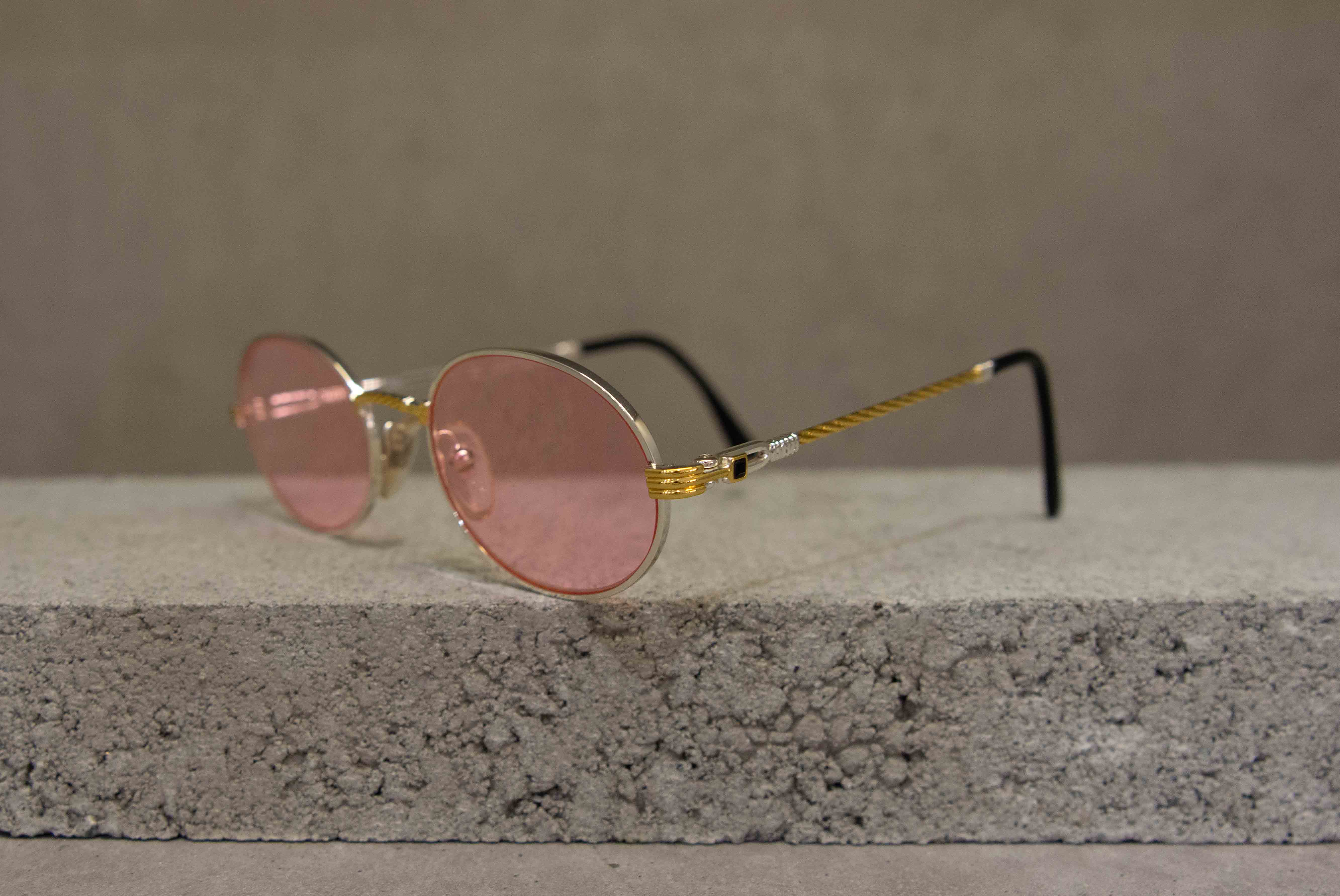 TVT 21 Deltaline Pink Solid with Gold Mirror - Image 2