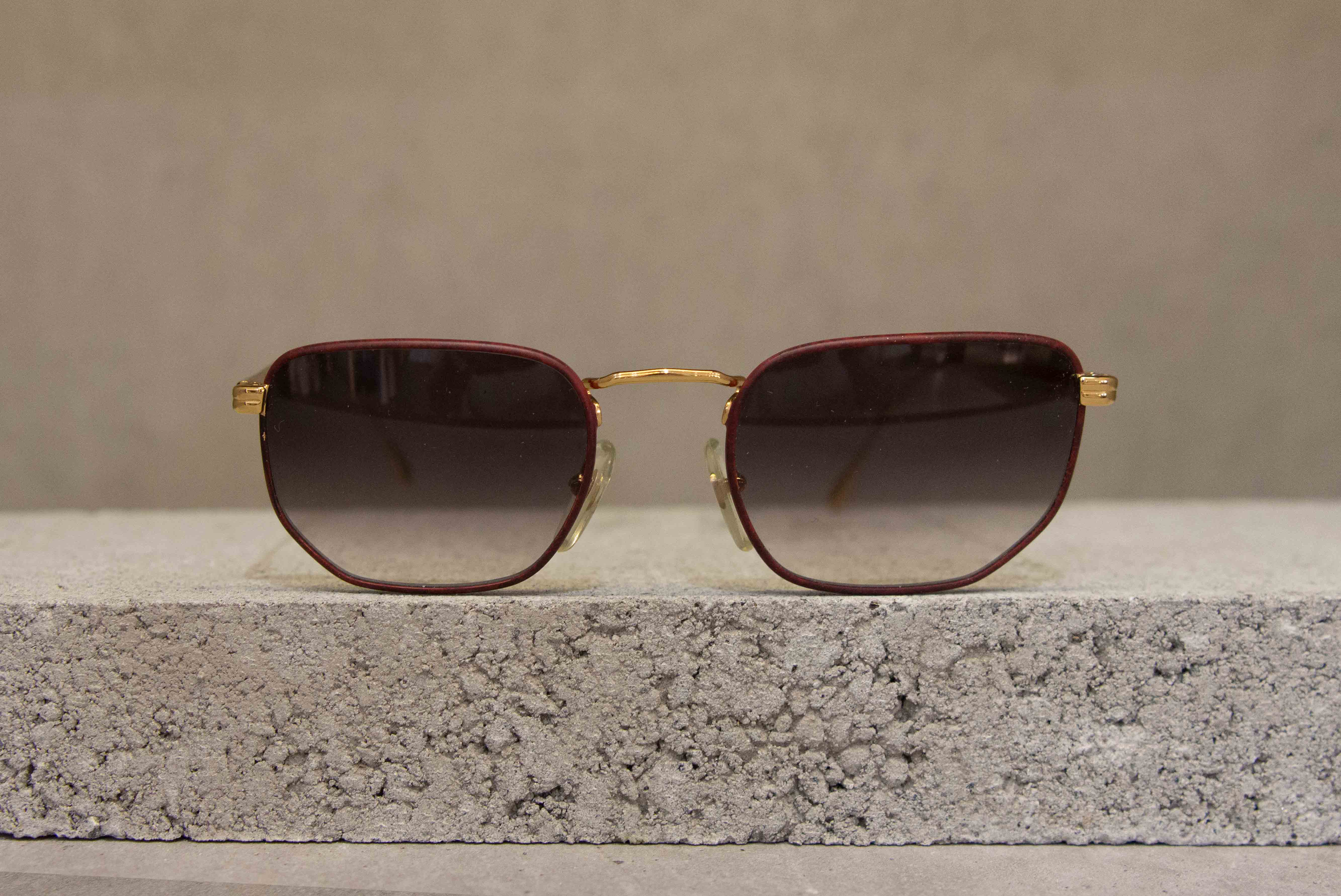 TVT 34 Gianfrance Ferre Black Fade